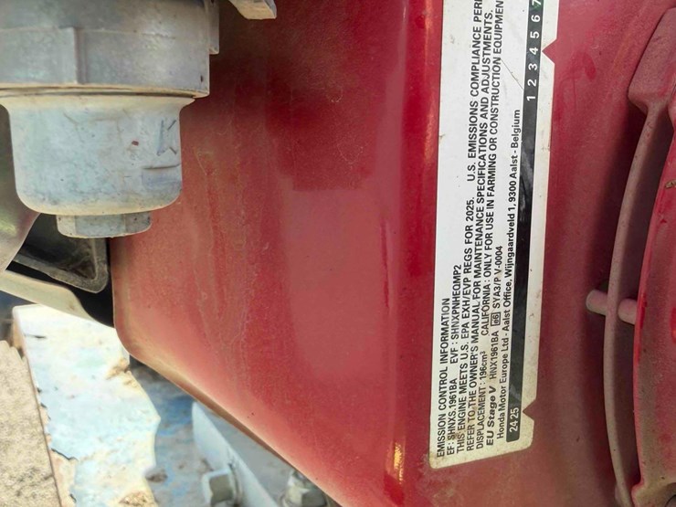 areomaster-pt-130-compost-turner-image-16