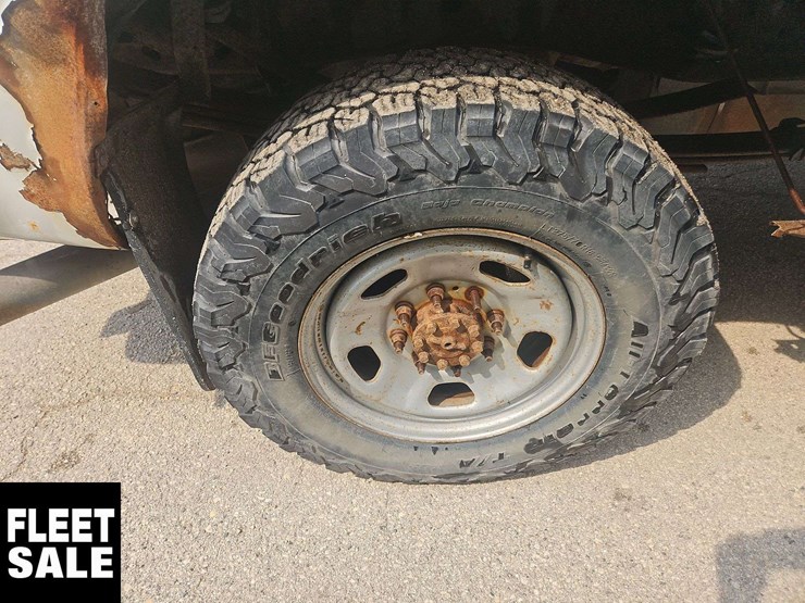 2011-ford-f350-image-12