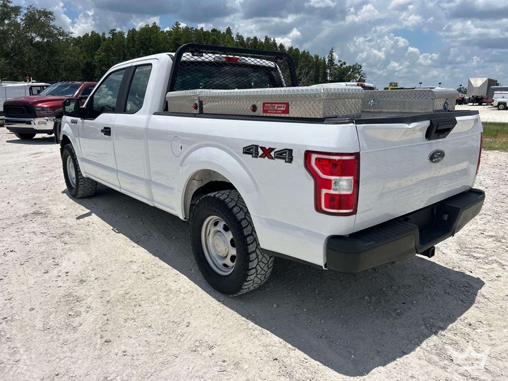 2020-ford-f150-image-4