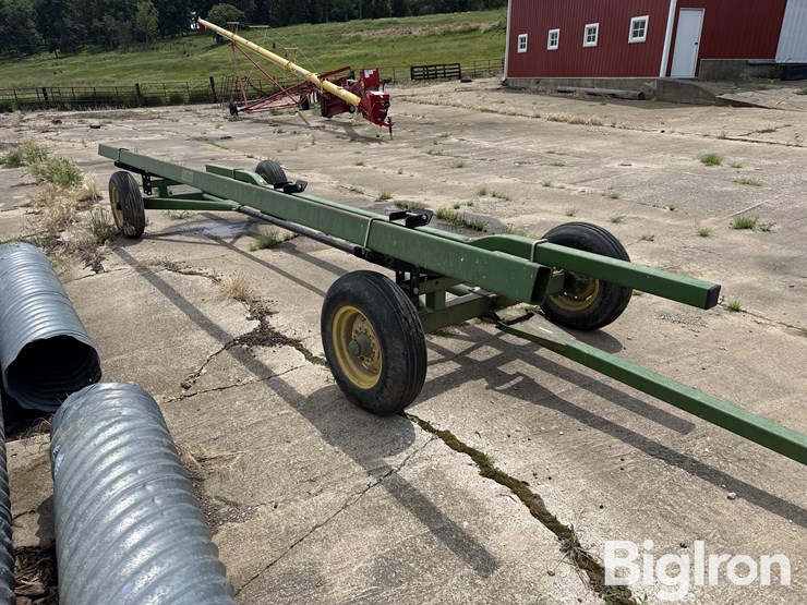md-products-15'-header-trailer-image-4