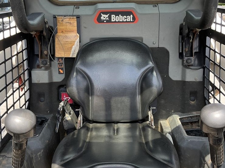 2021-bobcat-t62-image-11