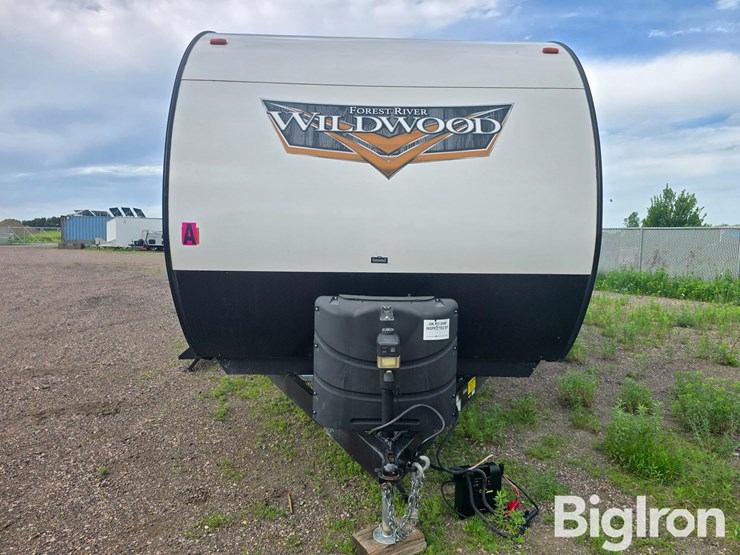 2021-forest-river-wildwood-31lqbts-t/a-travel-trailer-image-2