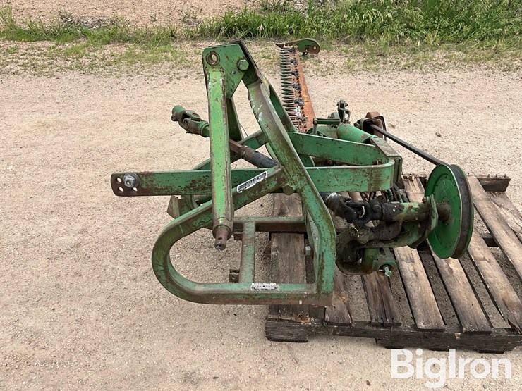 john-deere-350-image-8