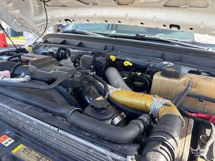 2012-ford-f350-image-8