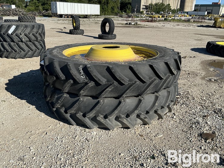 deere-tires-image-3