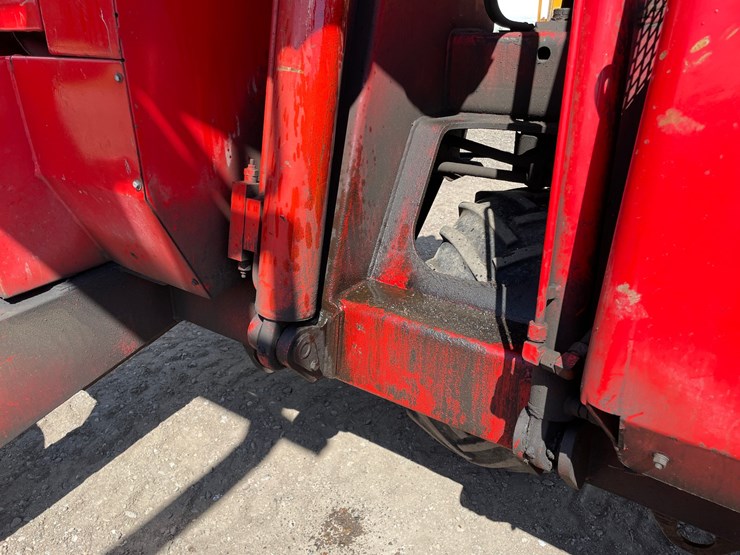 #6053-•-manitou-piggyback-forklift-image-28