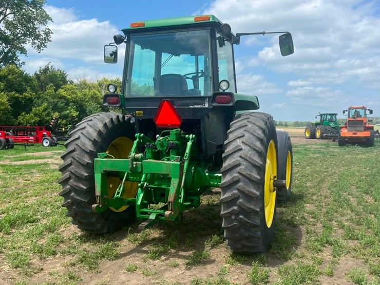 john-deere-4955-image-10