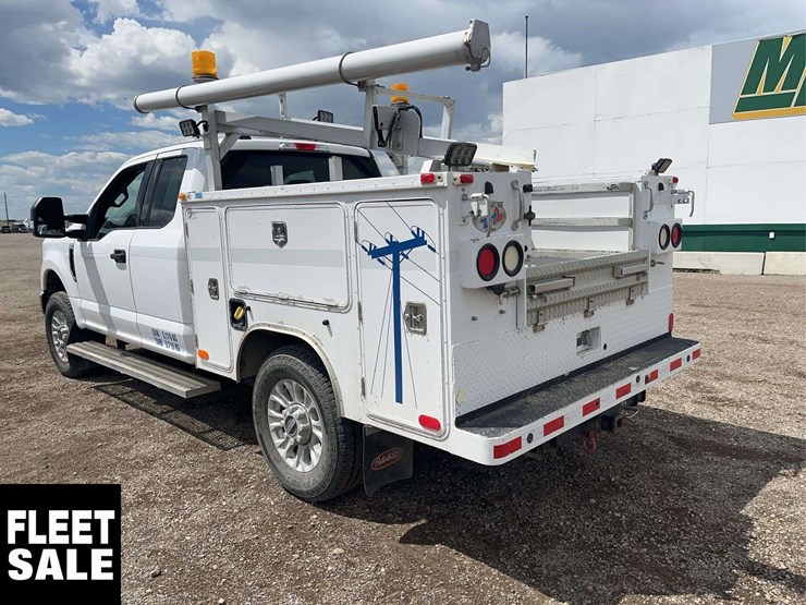 2020-ford-f350-image-4