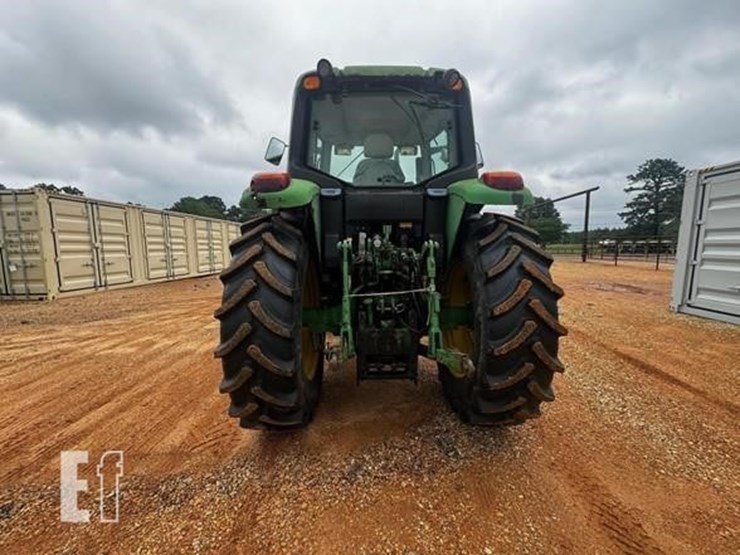 2011-john-deere-7130-image-6