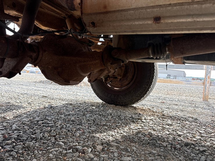 2003-ford-f350-image-40