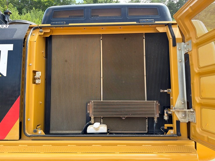 caterpillar-336el-image-31