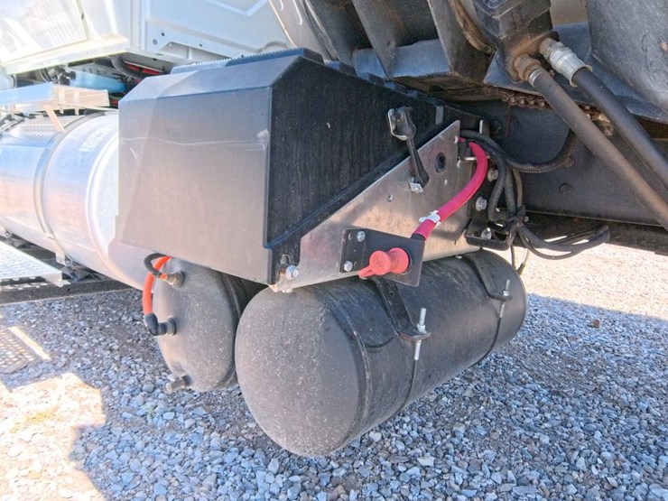2022-kuhn-knight-4052-image-49