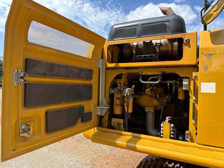 caterpillar-336el-image-40