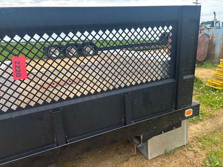 #2220-•-knapheide-flatbed-truck-box-image-18