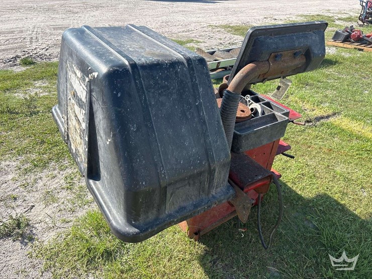 tire-balancer-machine-image-3