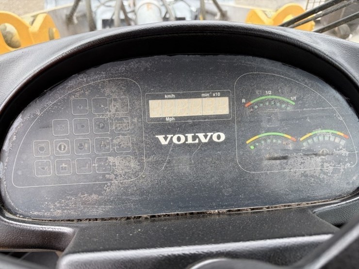 2008-volvo-l35b-pro-image-19