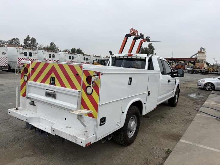 2017-ford-f350-image-3