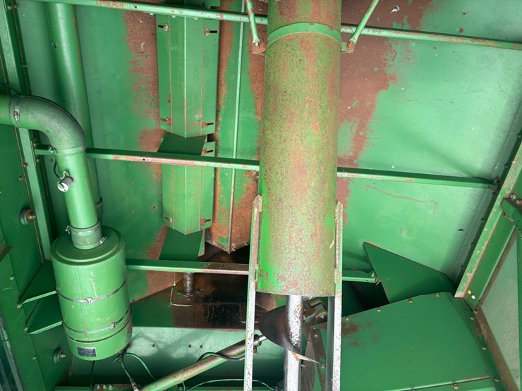 john-deere-6620-titan-ii-image-55