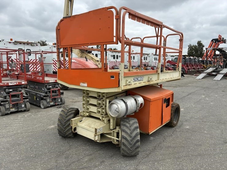 2002-jlg-260mrt-image-3