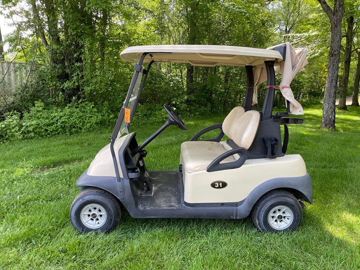#6060-•-club-car-electric-golf-cart-image-2
