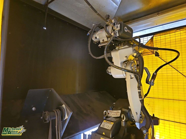 enclosed-miller/panasonic-auto-axcess-450-robotic-welder-image-18