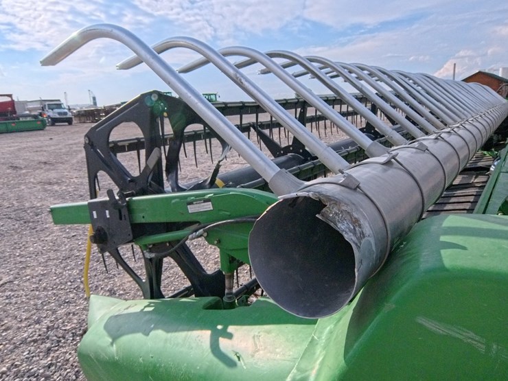john-deere-635d-image-17