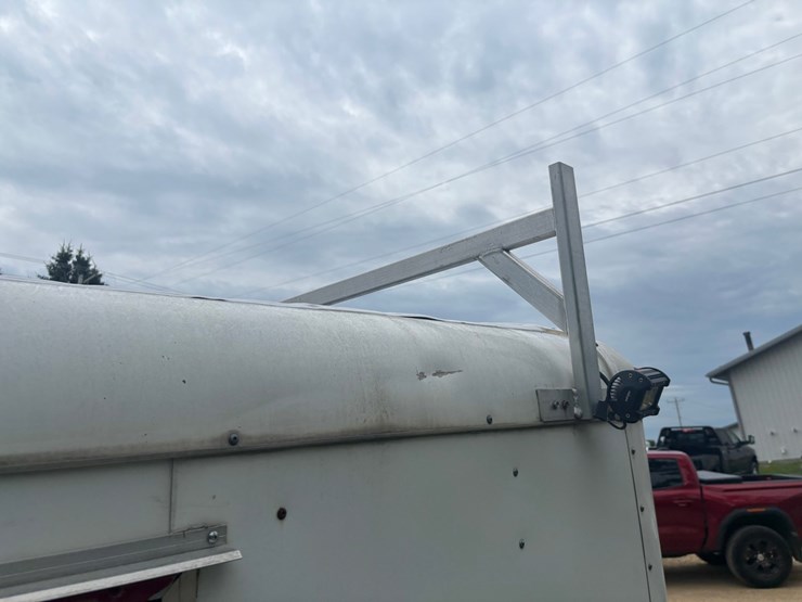#2232-•-cargomate-16'-enclosed-trailer-image-18
