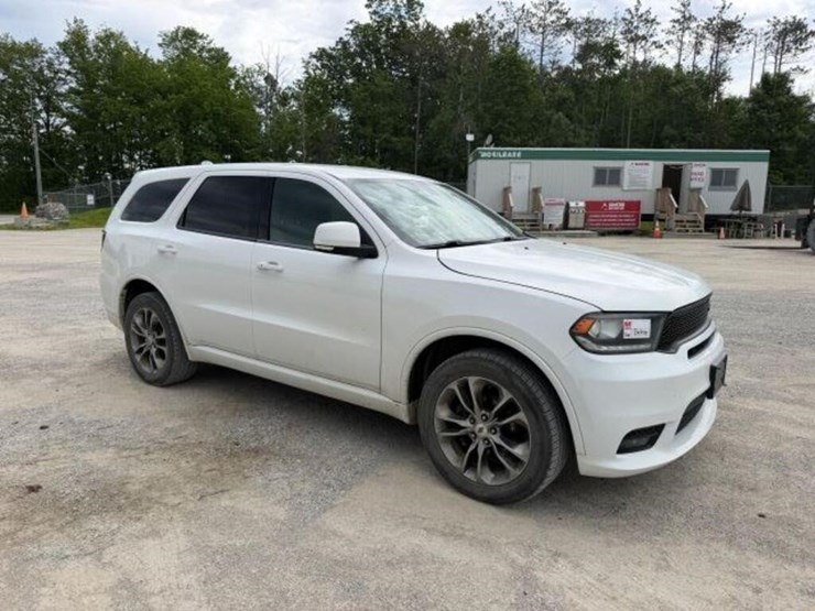 2019-dodge-durango-image-2