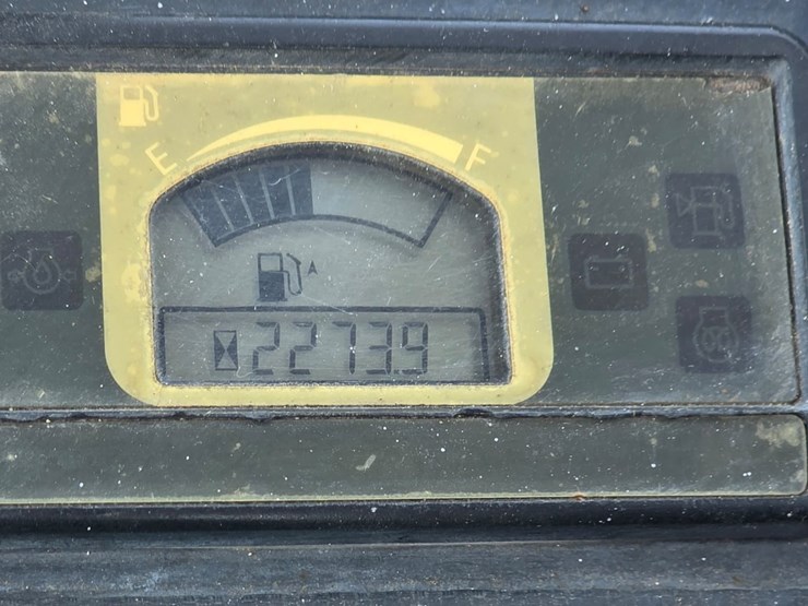 deere-26g-image-25