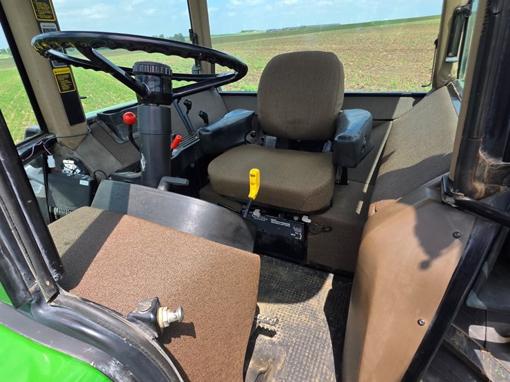 john-deere-4455-image-36