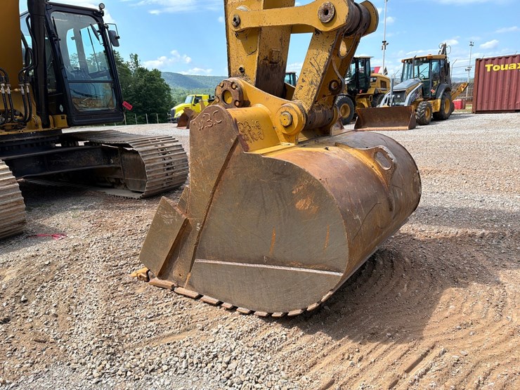 caterpillar-336el-image-16