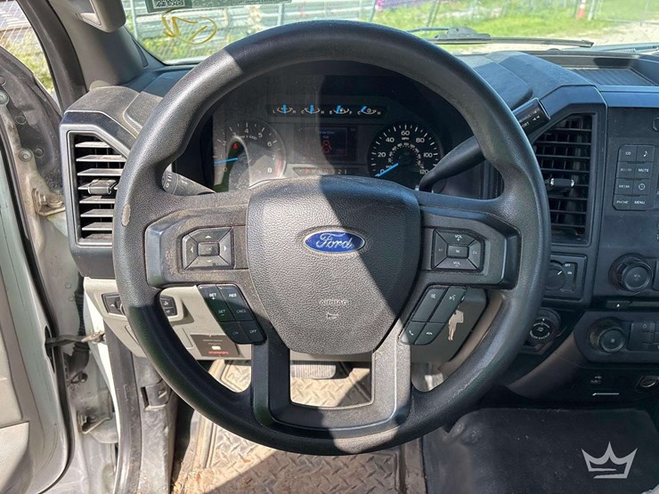 2016-ford-f150-image-14