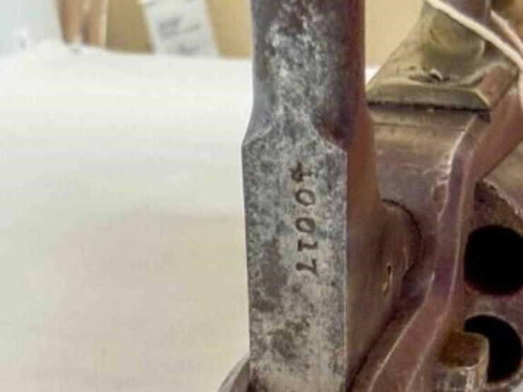 colt-revolver-image-14