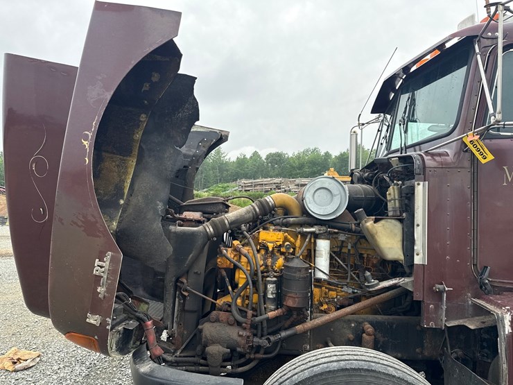 1989-kenworth-t600a-image-5