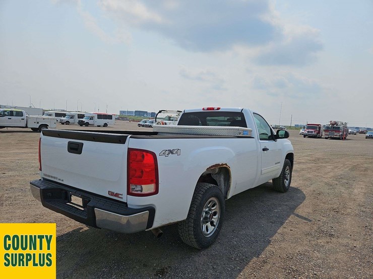 2013-gmc-sierra-1500-image-5