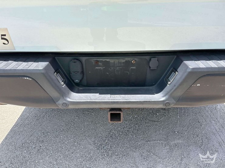 2017-ford-f150-image-5