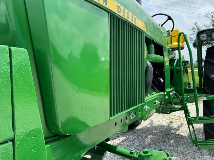 john-deere-4320-image-18