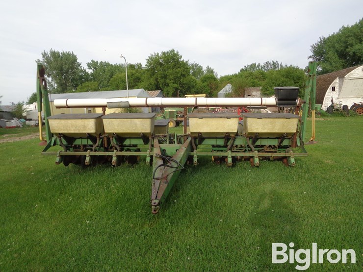 john-deere-7000-image-2