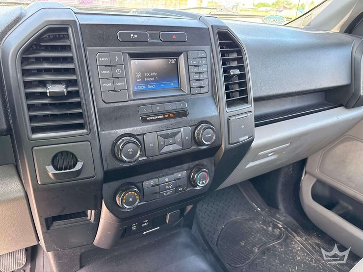 2015-ford-f150-image-18