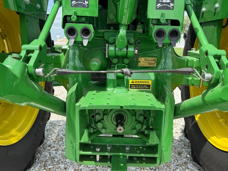 john-deere-4320-image-13