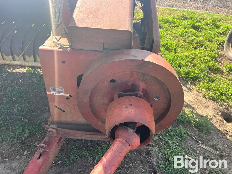 new-holland-271-image-19