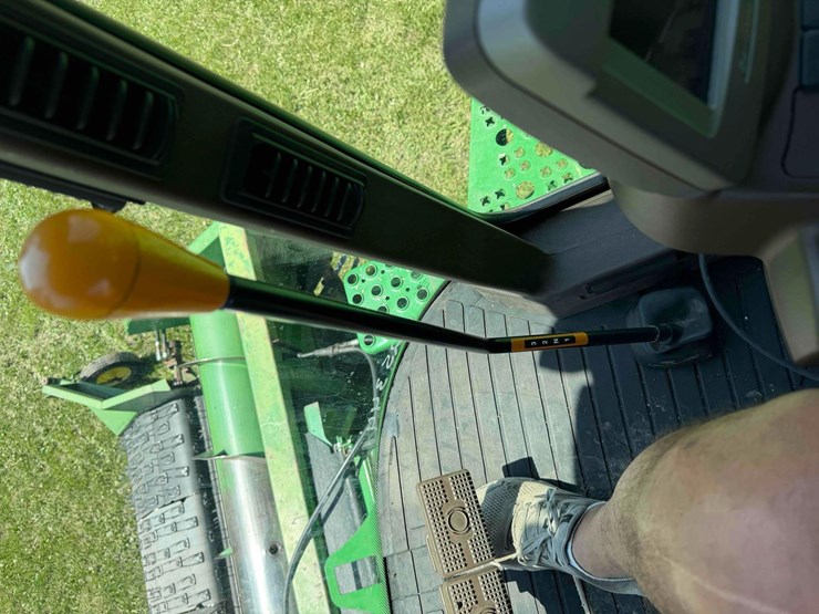2008-john-deere-9670-sts-image-31