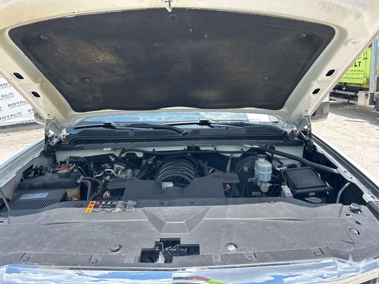 2018-chevrolet-silverado-1500-image-9