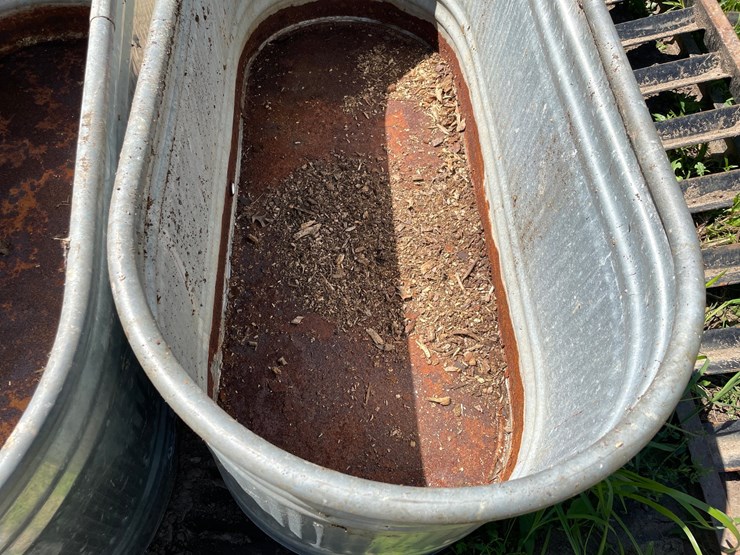 #7132-•-(2)-galvanized-water-tubs-image-9
