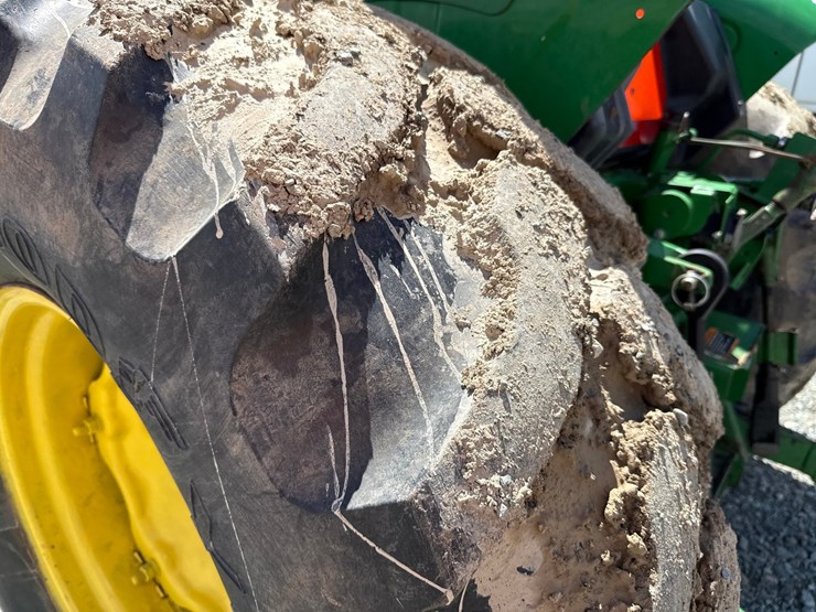 2018-john-deere-5065e-image-62