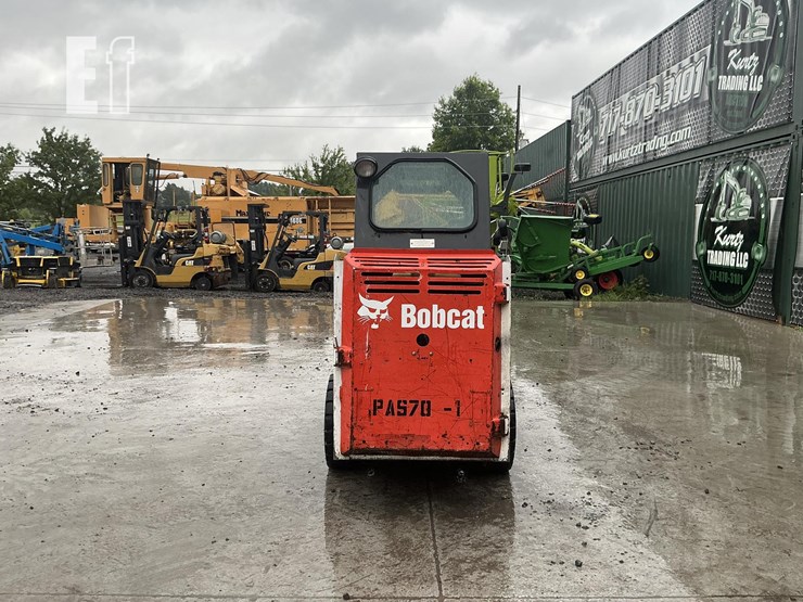 2013-bobcat-s70-image-3
