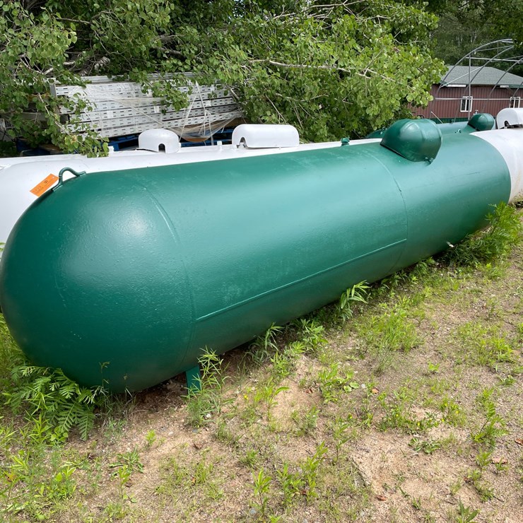 #6459 • 1000 Gallon LP/Propane Tank