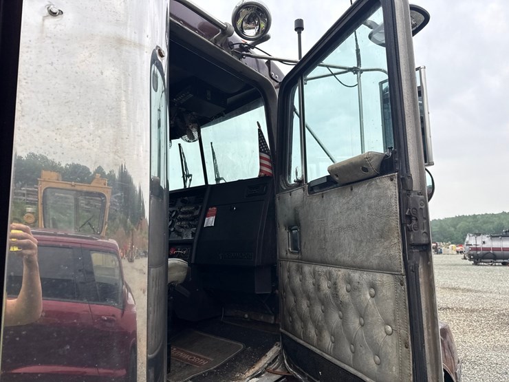 1989-kenworth-t600a-image-56