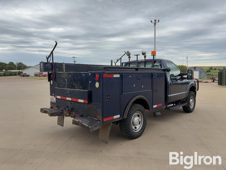 2016-ford-f350-image-5