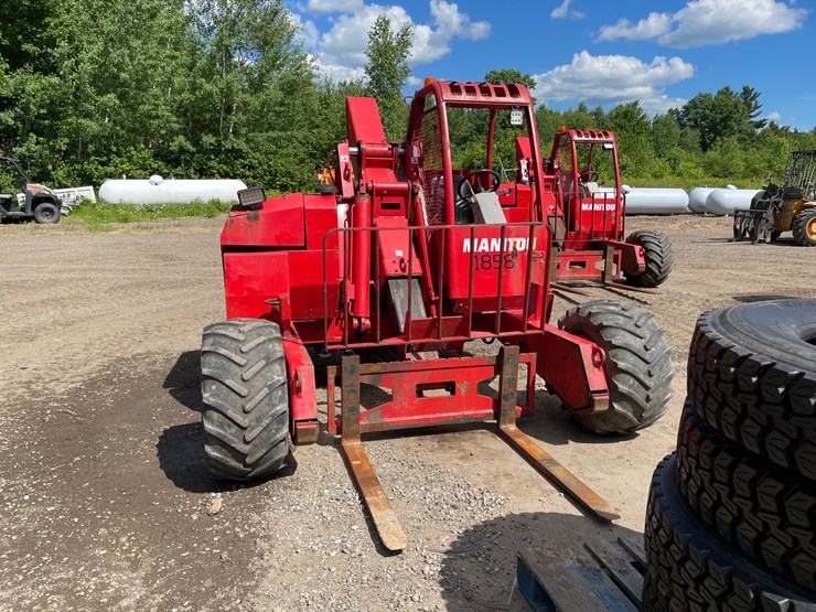 #6052-•-manitou-piggyback-forklift-image-8